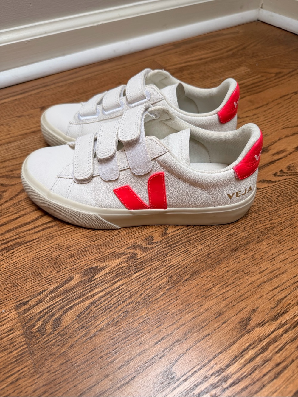 Veja Womens White Sneakers with Neon Pink Accents Size 5